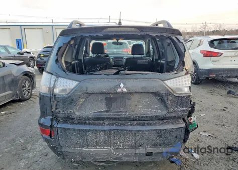 2011 Mitsubishi Outlander Se z USA, uszkodzony, nr VIN JA4JT3AW0BU014681